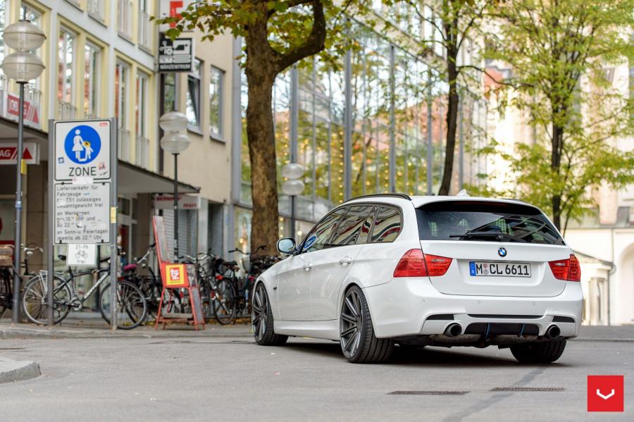 BMW 3-Series Touring on Vossen Wheels (CV4) 2016 года  (фото 22 из 26)